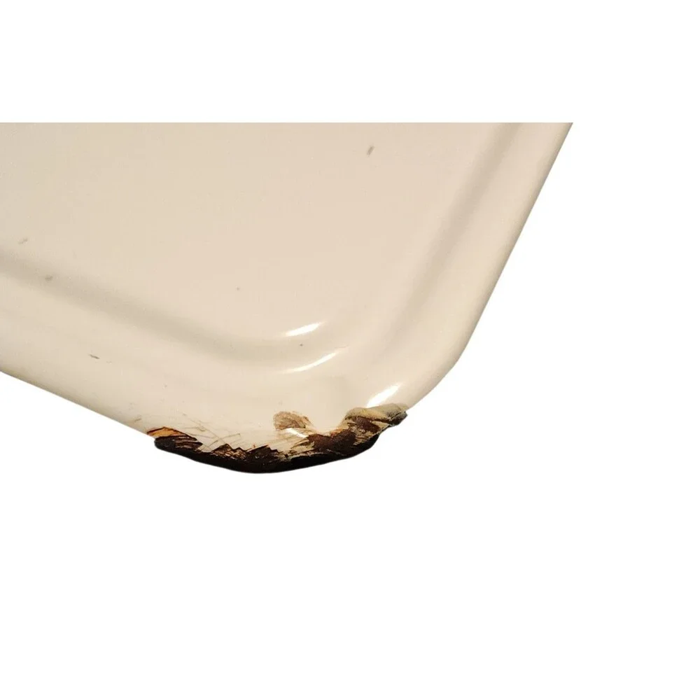 Vollrath Enameled Metal Refrigerator Box & Lid White w/ Blue Trim 12